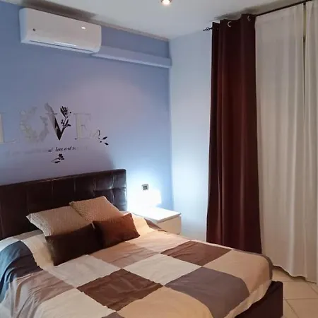 Attico Triremi Apartment *
