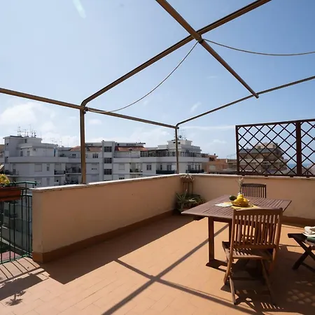 Apartment Attico Triremi
