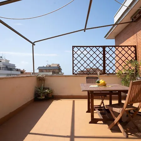 Attico Triremi Apartment